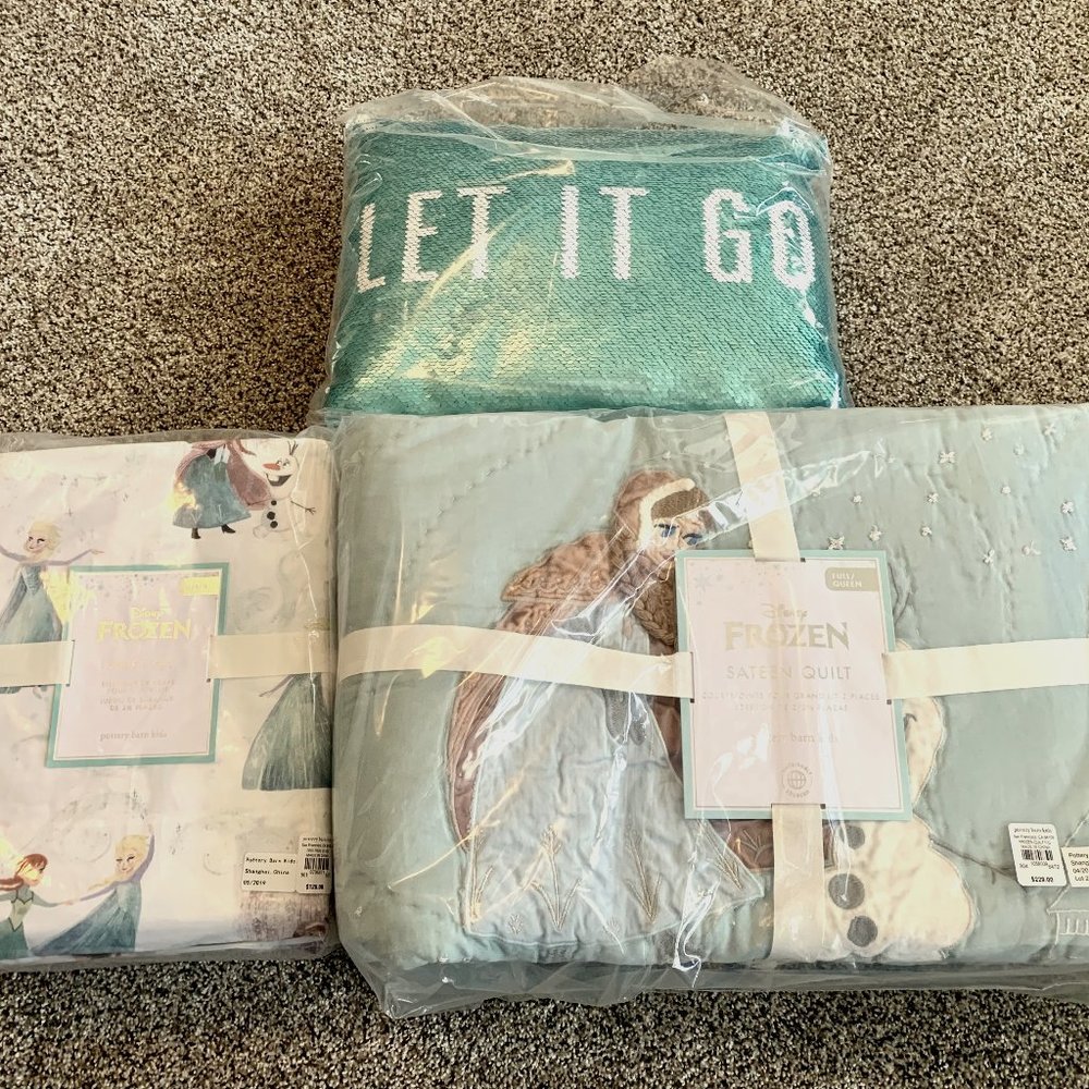 BRAND NEW - Pottery Barn Kids Frozen Bedding Set (Queen)
